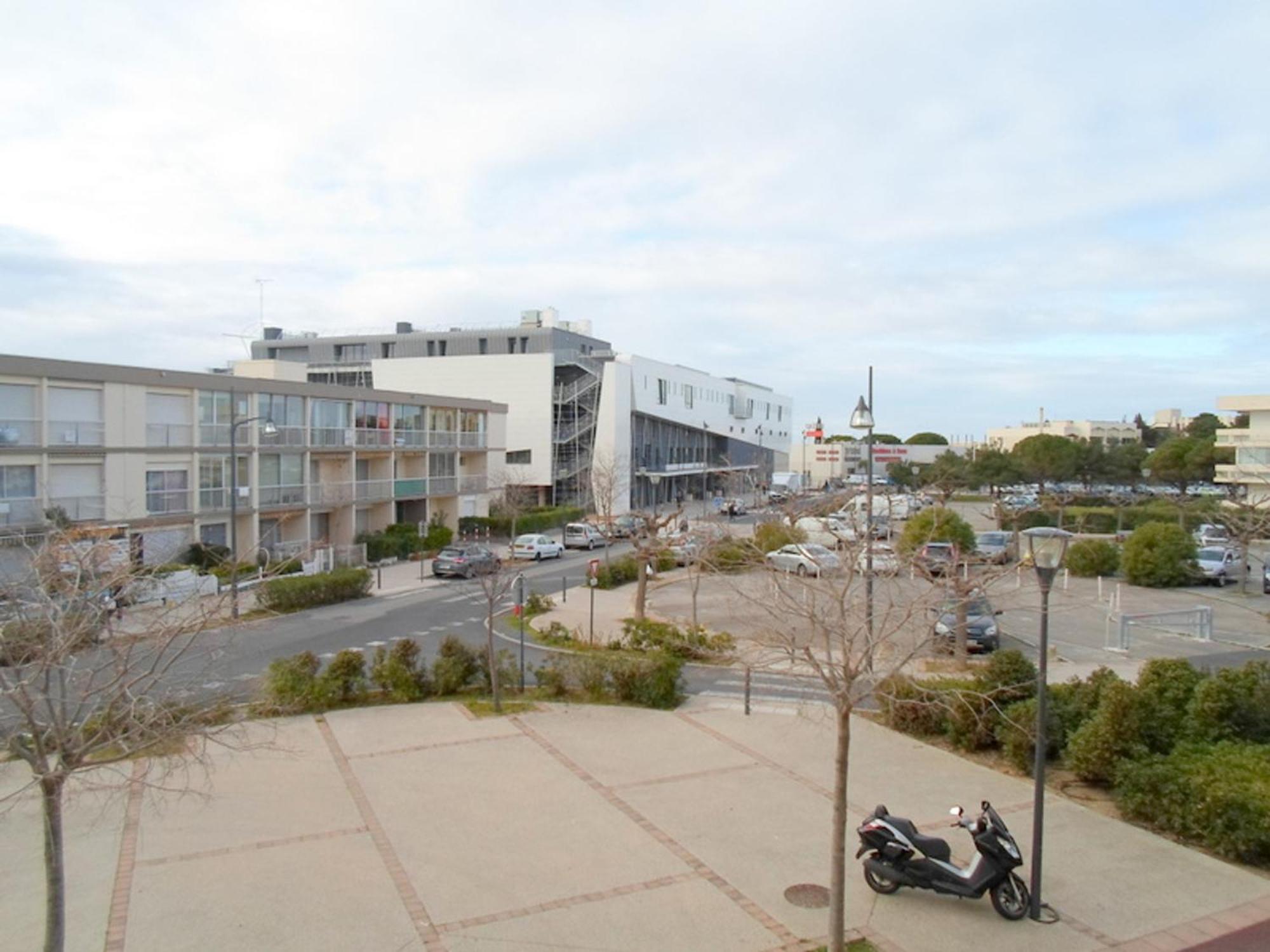 Appartement Climatise Avec Balcon, Parking Prive, Wifi - Proche Thermes Et Etang - Fr-1-503-23 巴拉吕克莱班 外观 照片